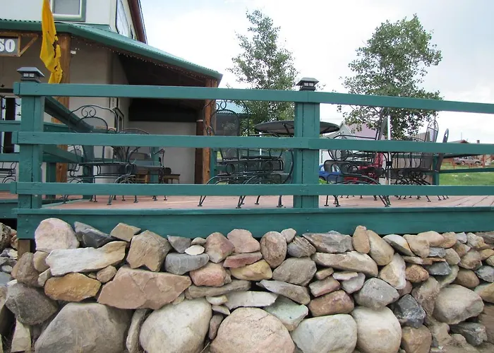 Mountain View Historic 2* Centennial