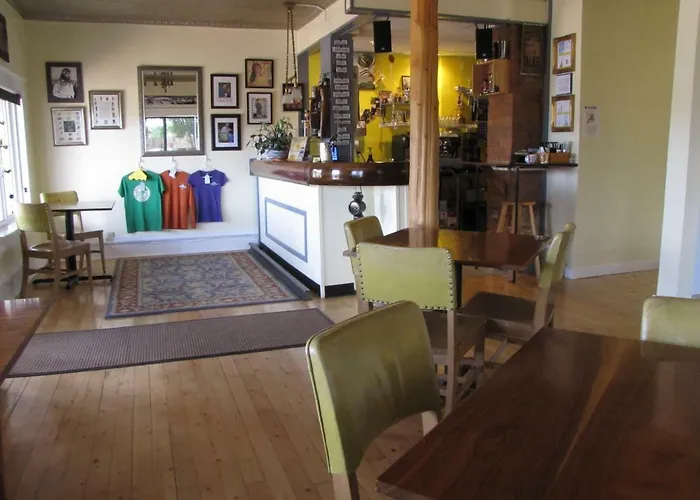 Mountain View Historic Gasthof 2*